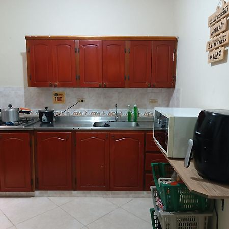 Pa Pasiar Hostal Medellin Luaran gambar