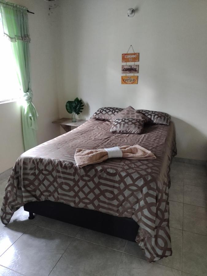 Pa Pasiar Hostal Medellin Luaran gambar